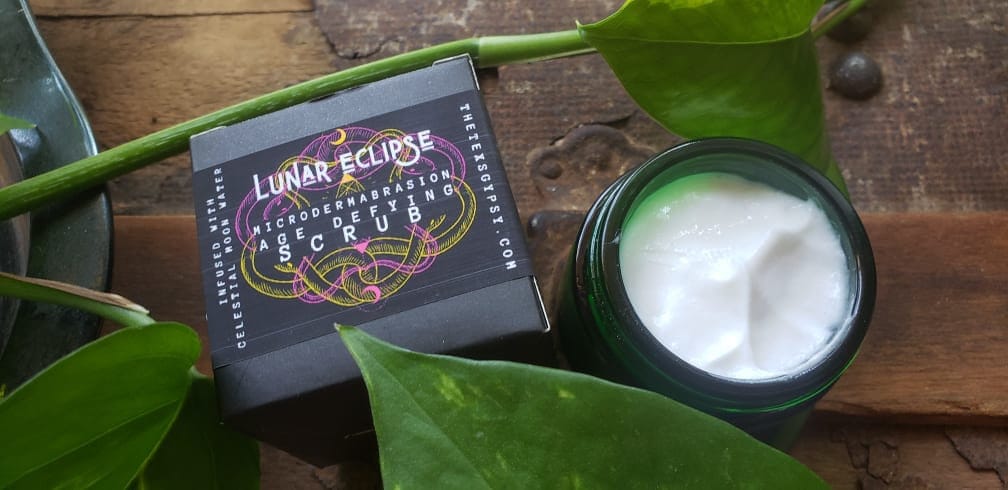 Handmade Microdermabrasion Face Scrub – Exfoliate, Renew & Sparkle